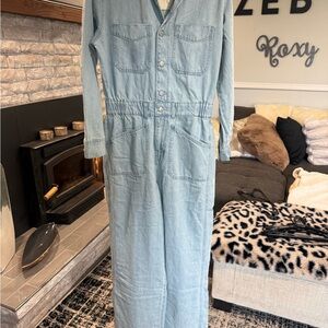 Universal Thread Light Wash Denim Long-Sleeve Jumpsuit